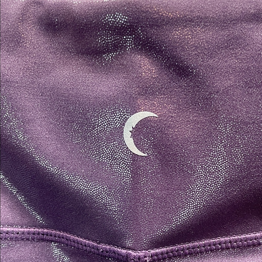 ZYIA Purple High-Waisted lipgloss Leggings with Iridescent Sheen - Picture 8 of 9